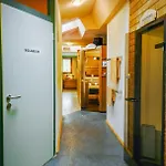 Unterhof 4*